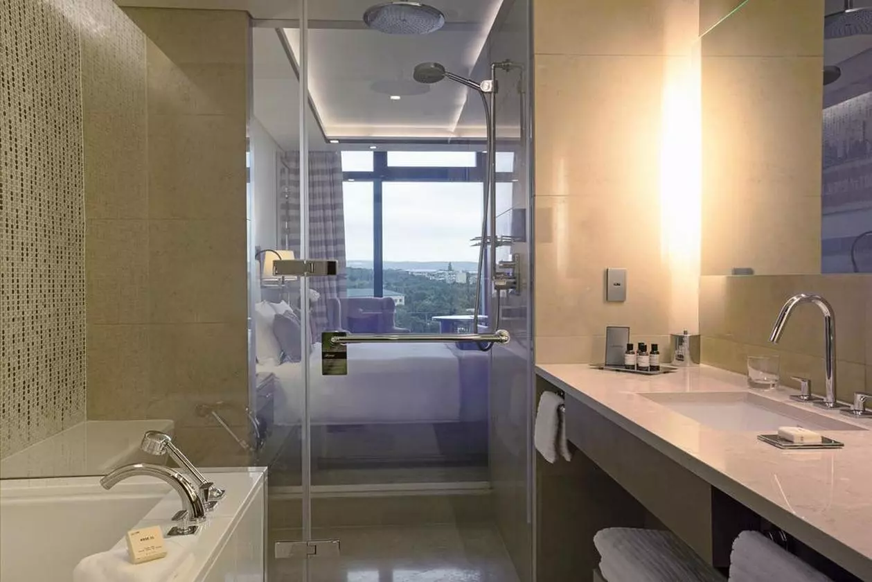 FAIRMONT_SHABAVIZ (29).jpg